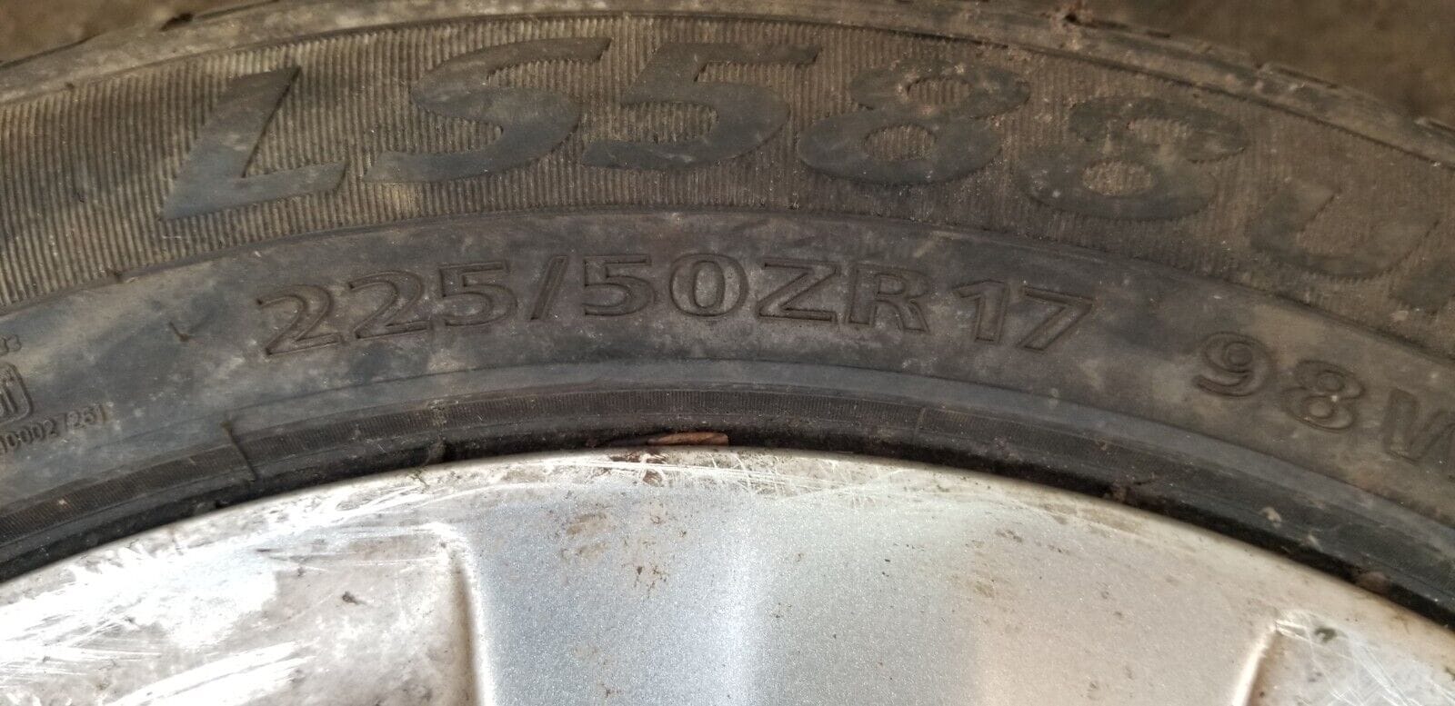 Vauxhall Astra 17" Inch 5 Spoke Alloy Wheel And Tyre 13259247 |O - Image 5