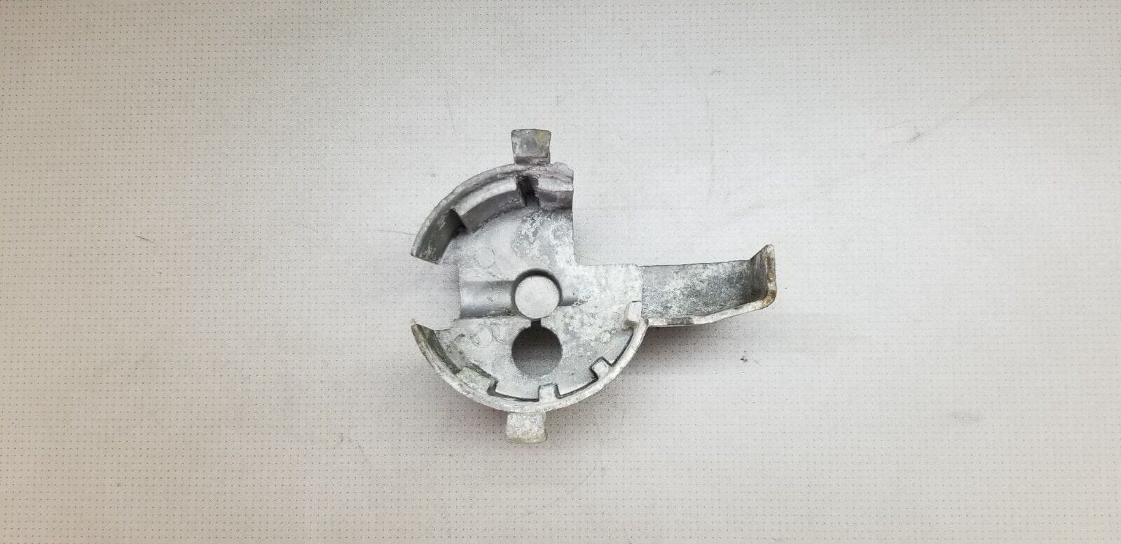 VAUXHALL VIVARO 2007-2014 MK1 2.0 DIESEL FUEL FILTER HOUSING COVER 8200649459 - Image 4