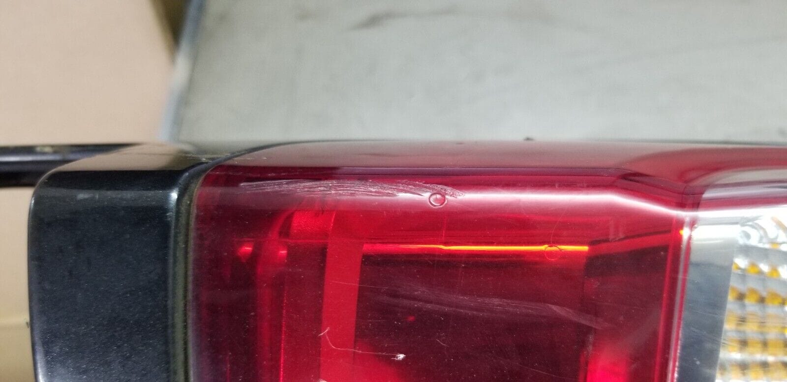 VAUXHALL VIVARO 2014 TAILLIGHT LEFT SIDE 93857722 - Image 3