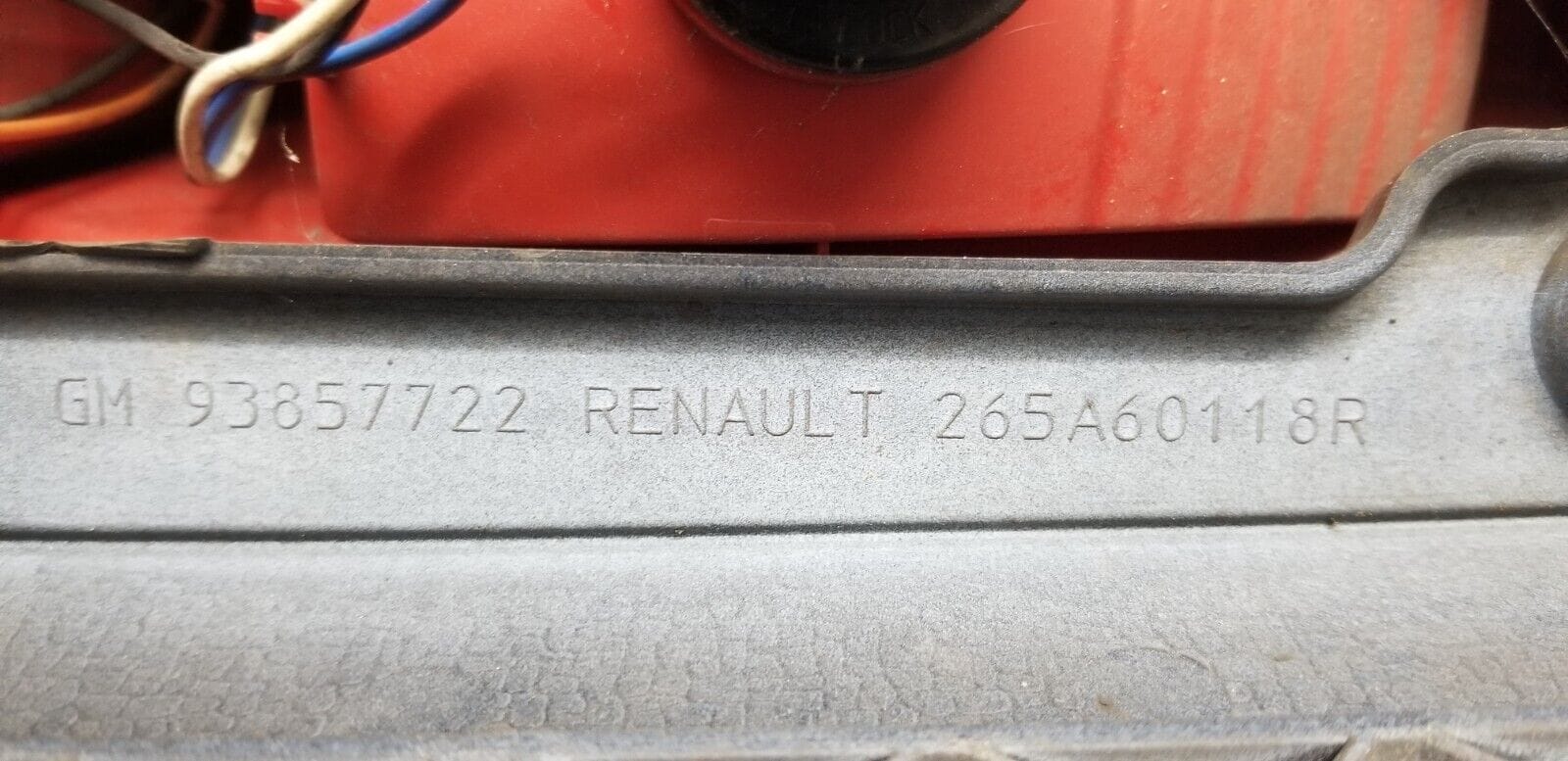 VAUXHALL VIVARO 2014 TAILLIGHT LEFT SIDE 93857722 - Image 6