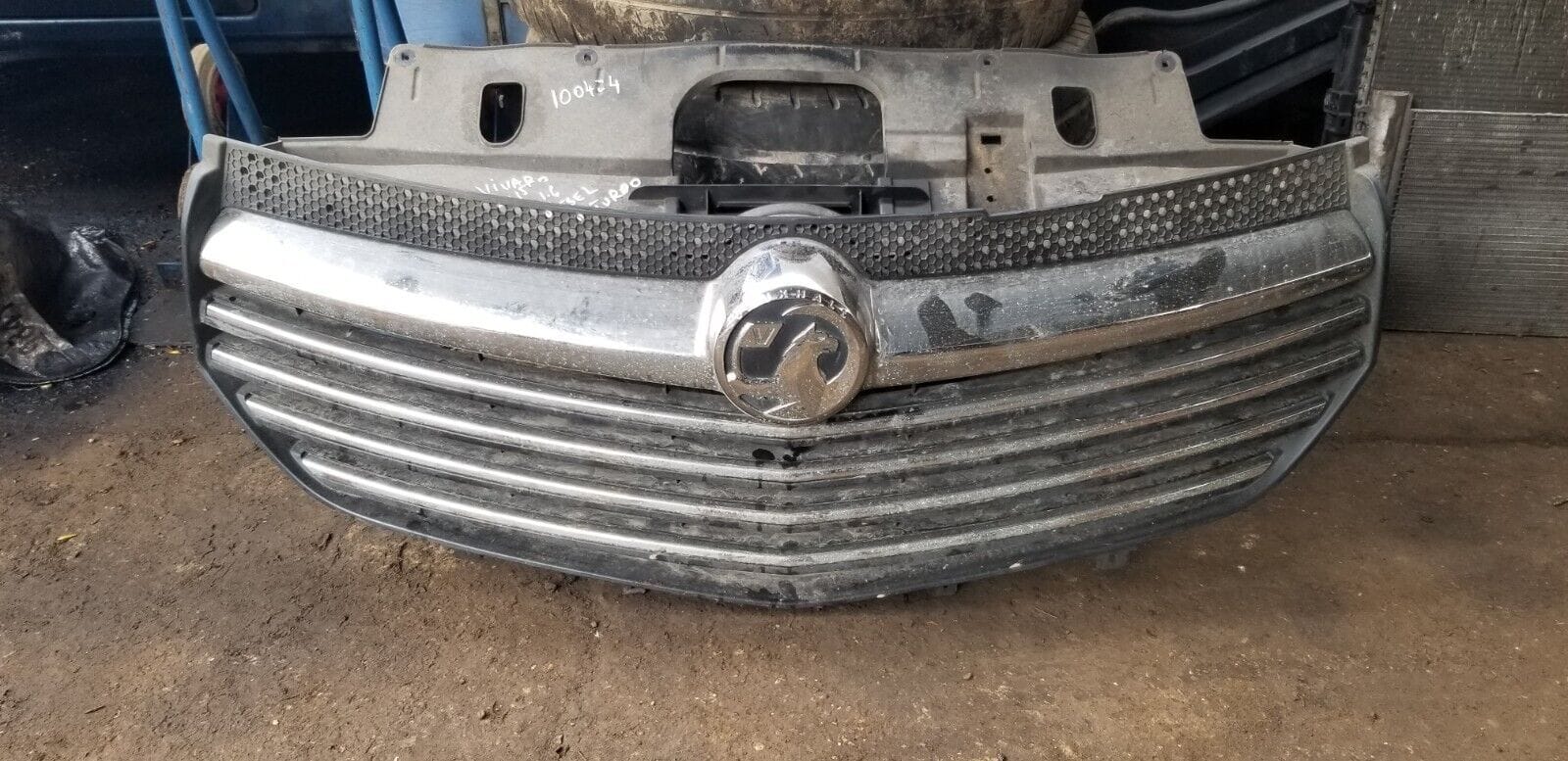 Vauxhall Vivaro Front Grille Grill 214B37781R 2015 - 2019 |O