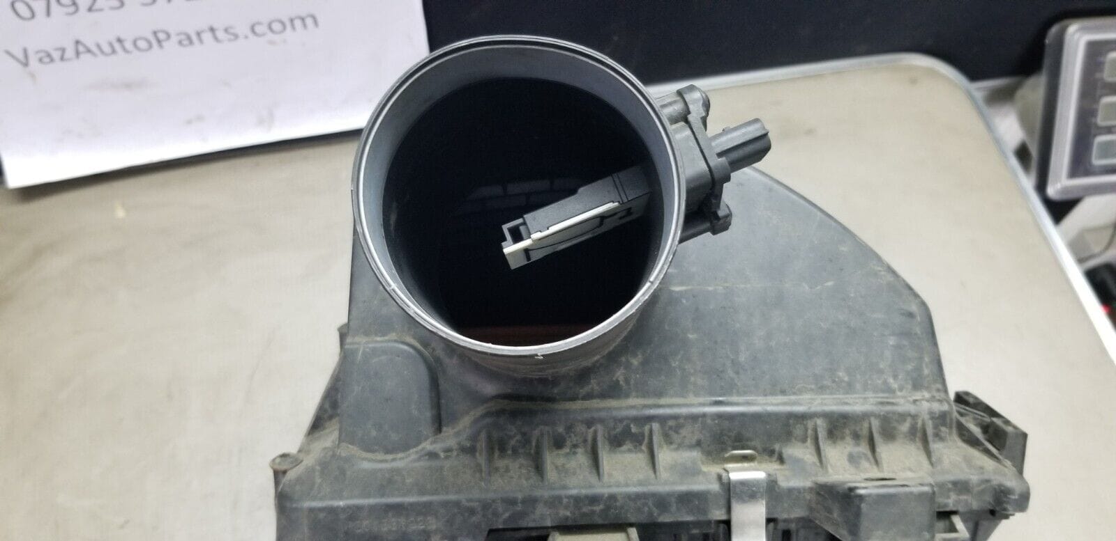 Vauxhall Vivaro Renault Trafic 1.6 TD Airbox 165006196R 93451661 2015 - 2019 - Image 5