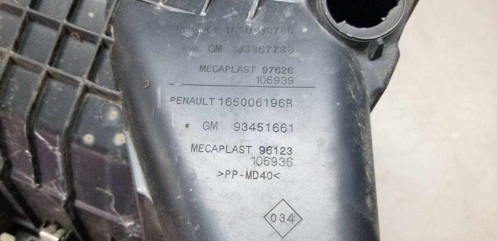 Vauxhall Vivaro Renault Trafic 1.6 TD Airbox 165006196R 93451661 2015 - 2019 - Image 6