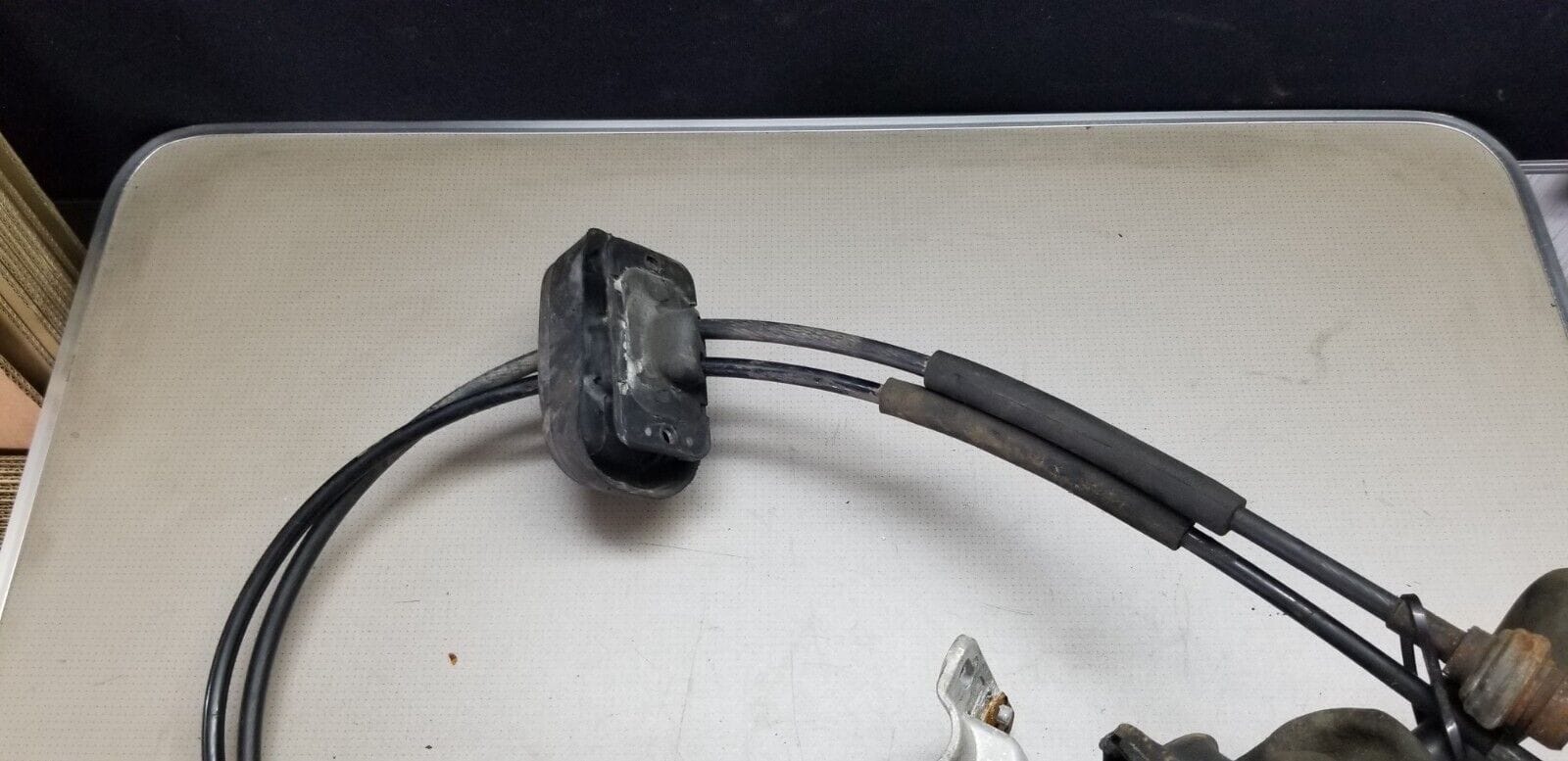 Vauxhall Vivaro 2.0 6 Speed Manual Gear Linkage Cables 9612672E - Image 6