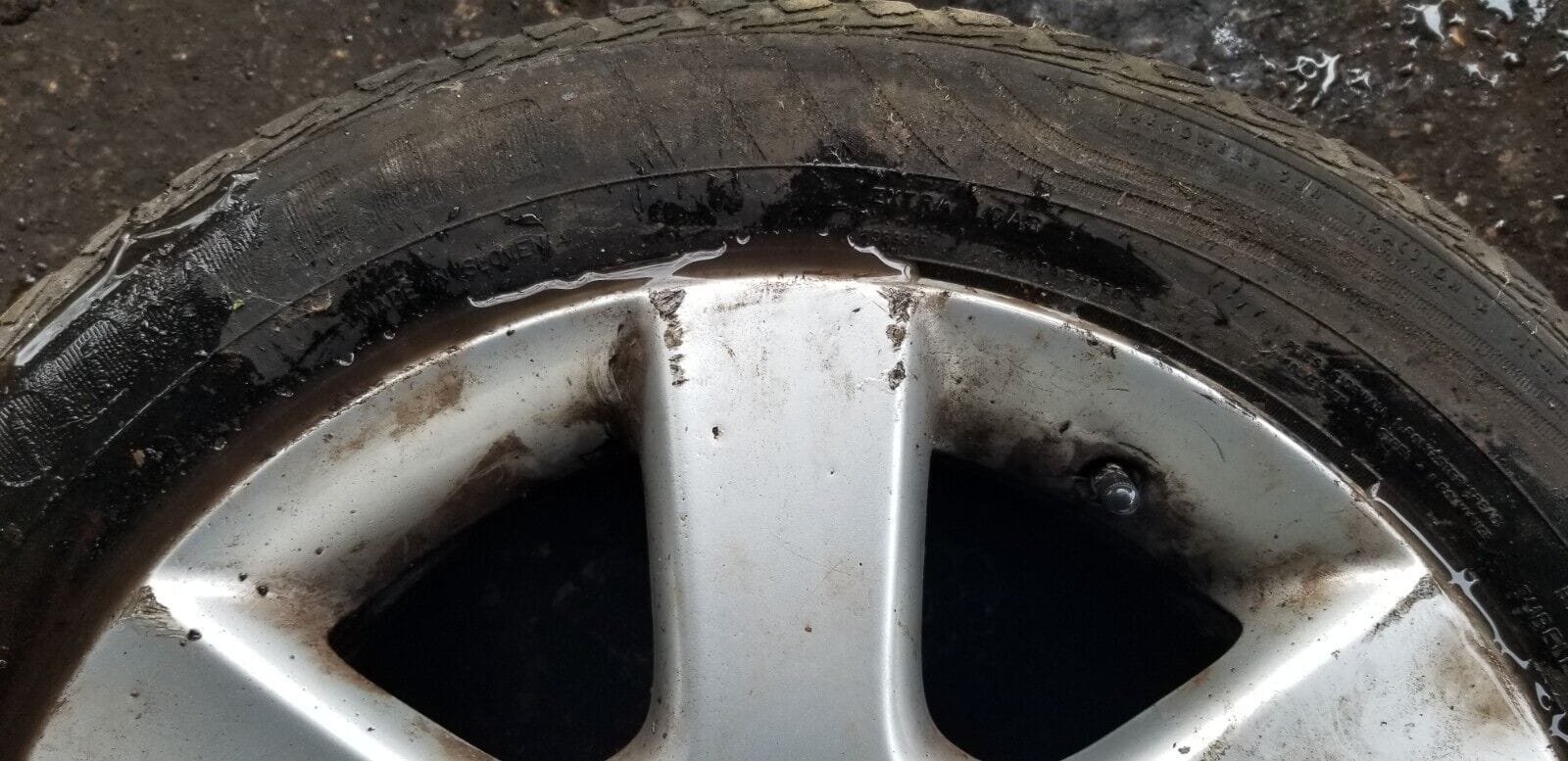 Volkswagen Alloy Wheels and Tyres 205 55 16 Et 50 - Image 6