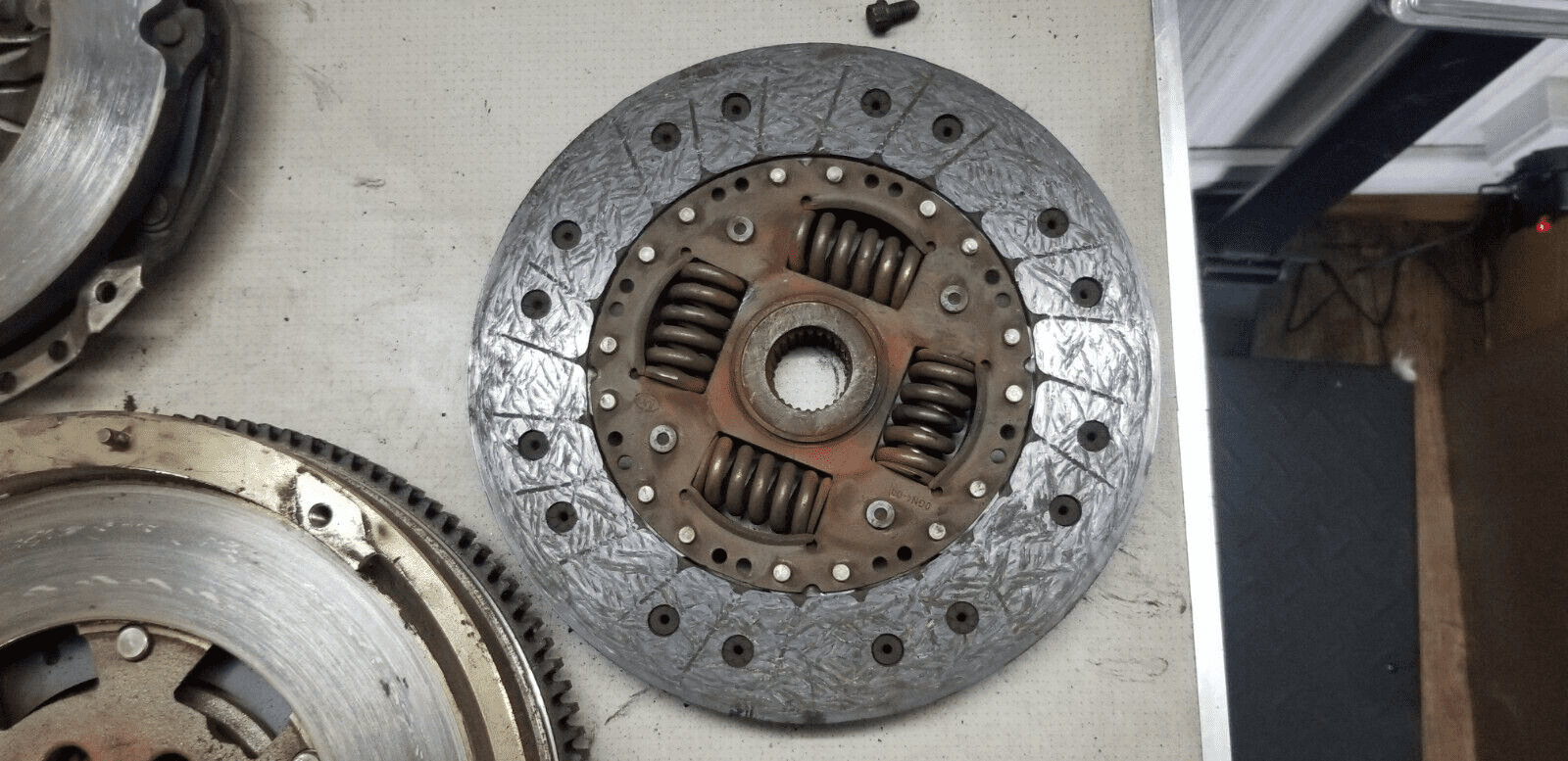 Volkswagen Crafter 2.0 6 Speed Manual Dual Mass Clutch And Flywheel Kit 2015 |O - Image 5