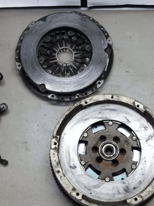 Volkswagen Crafter 2.0 6 Speed Manual Dual Mass Clutch And Flywheel Kit 2015 |O