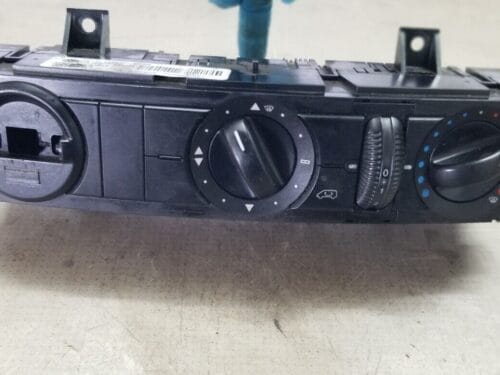 VW CRAFTER HEATER CONTROLS / HEATER SWITCHES HVW9068300285KZ  2013