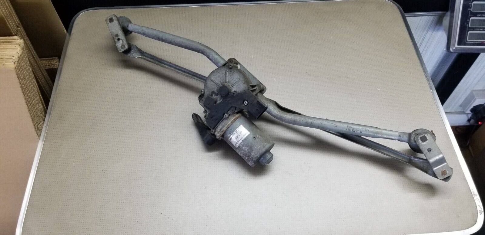 VW CRAFTER MB SPRINTER WIPER MOTOR WITH LINKAGE 405.147 - Image 4
