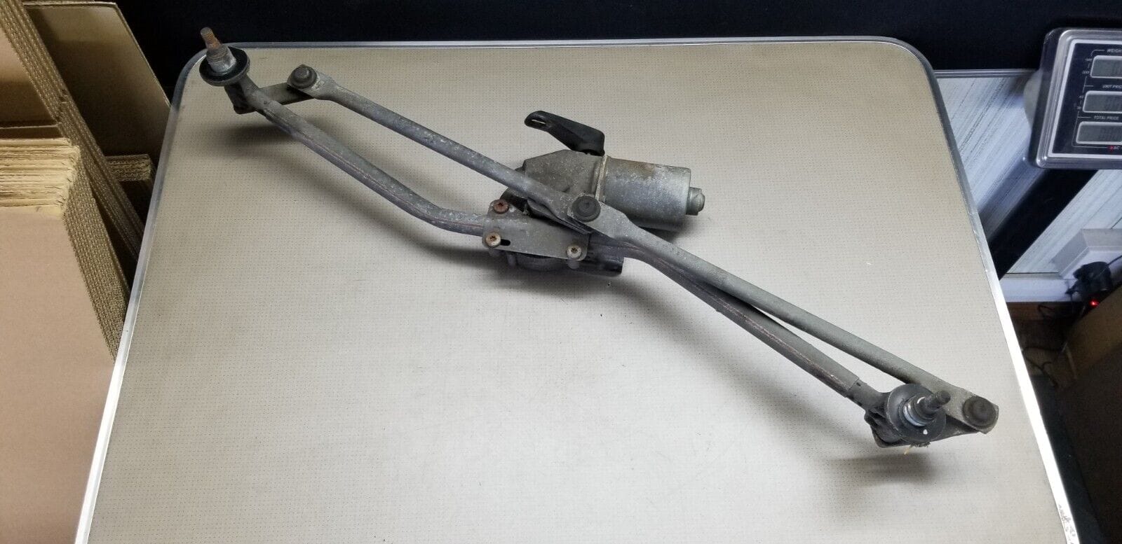 VW CRAFTER MB SPRINTER WIPER MOTOR WITH LINKAGE 405.147