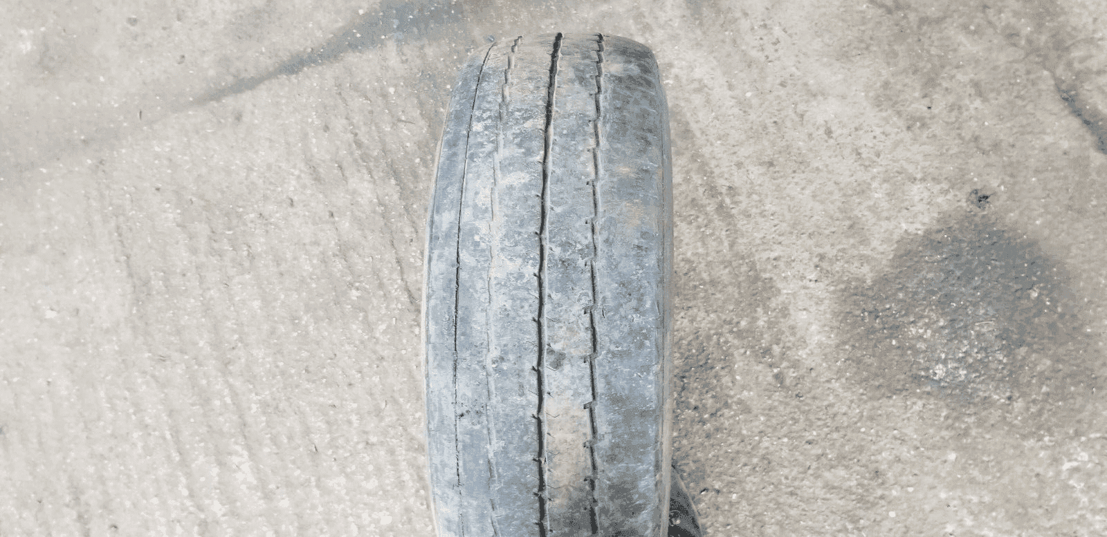 Volkswagen Crafter / Mercedes Sprinter Wheel And Tyre 235/65/R16C |O - Image 9