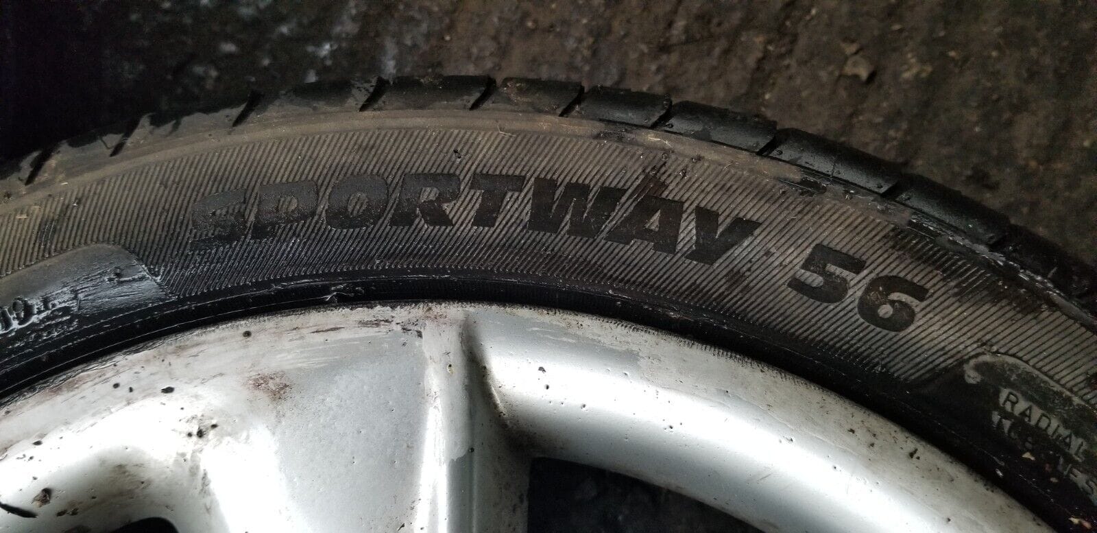 Vauxhall Astra J 19 Inch Alloy Wheels and Tyres 45R19 13312751 - Image 7