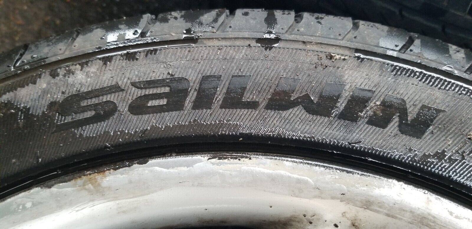 Vauxhall Astra J 19 Inch Alloy Wheels and Tyres 45R19 13312751 - Image 9