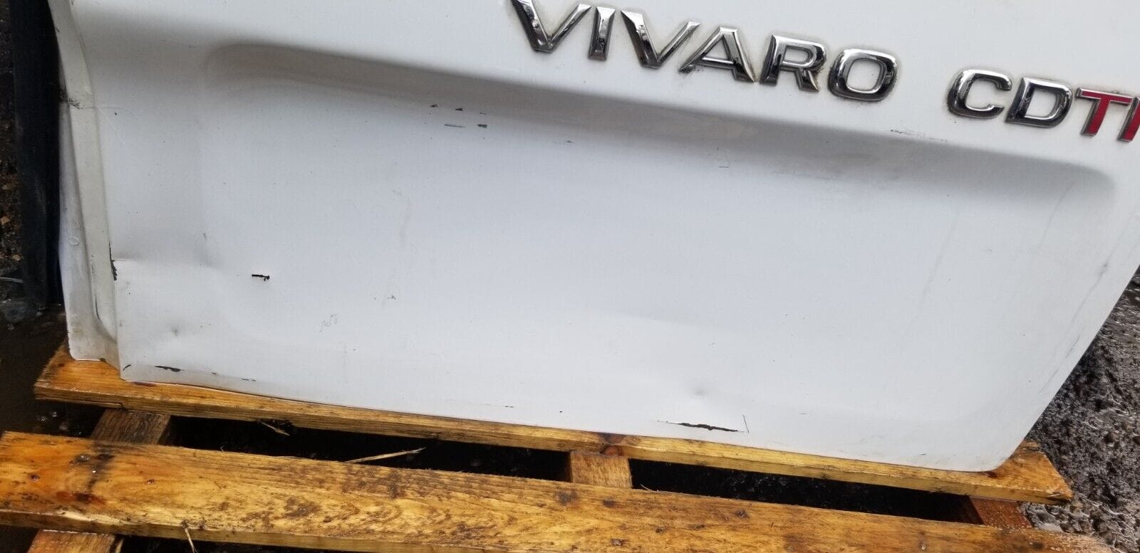 Vauxhall Vivaro Renault Trafic White Drivers Rear Door Panel - Image 3
