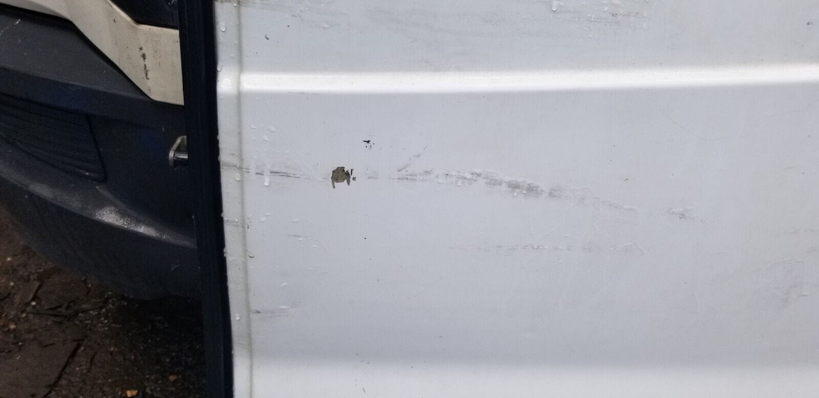 Vauxhall Vivaro Renault Trafic White Drivers Rear Door Panel - Image 4