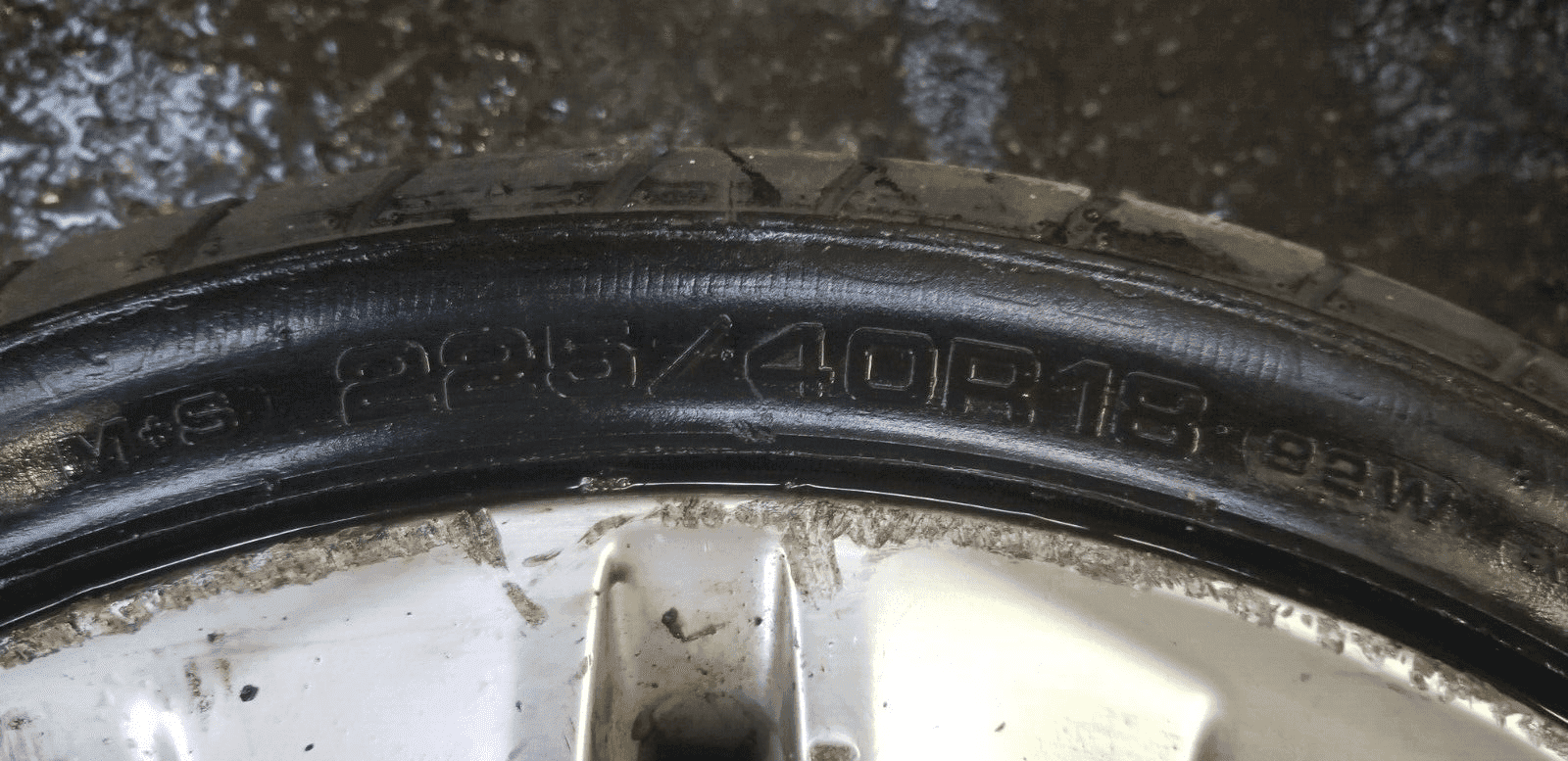 Vauxhall Astra 18 Inch Alloy Wheel and Tyres 40 R18 18X7.5 - Image 12