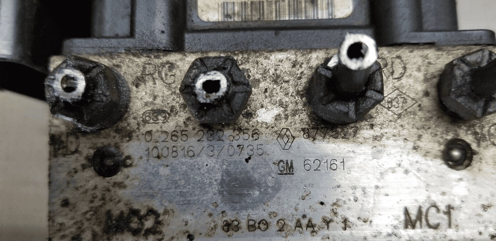 2010 Renault Tafic | Vivaro ABS Pump Module 2.0 Diesel 0265800839 - Image 5