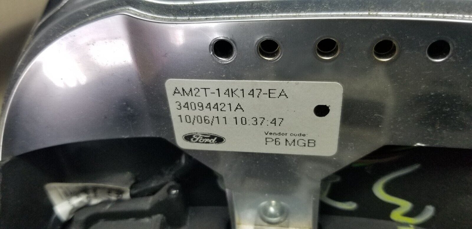 2011 Ford Galaxy Steering Wheel Am2T-14K147-Ea - Image 11