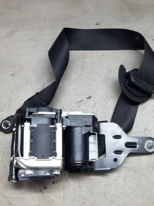 2011 MERCEDES C CLASS W204 FRONT DRIVER SIDE SEATBELT A2048602286