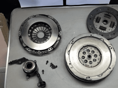 2013 Mercedes Benz Sprinter  Clutch Kit And Dual Mass Flywheel |O