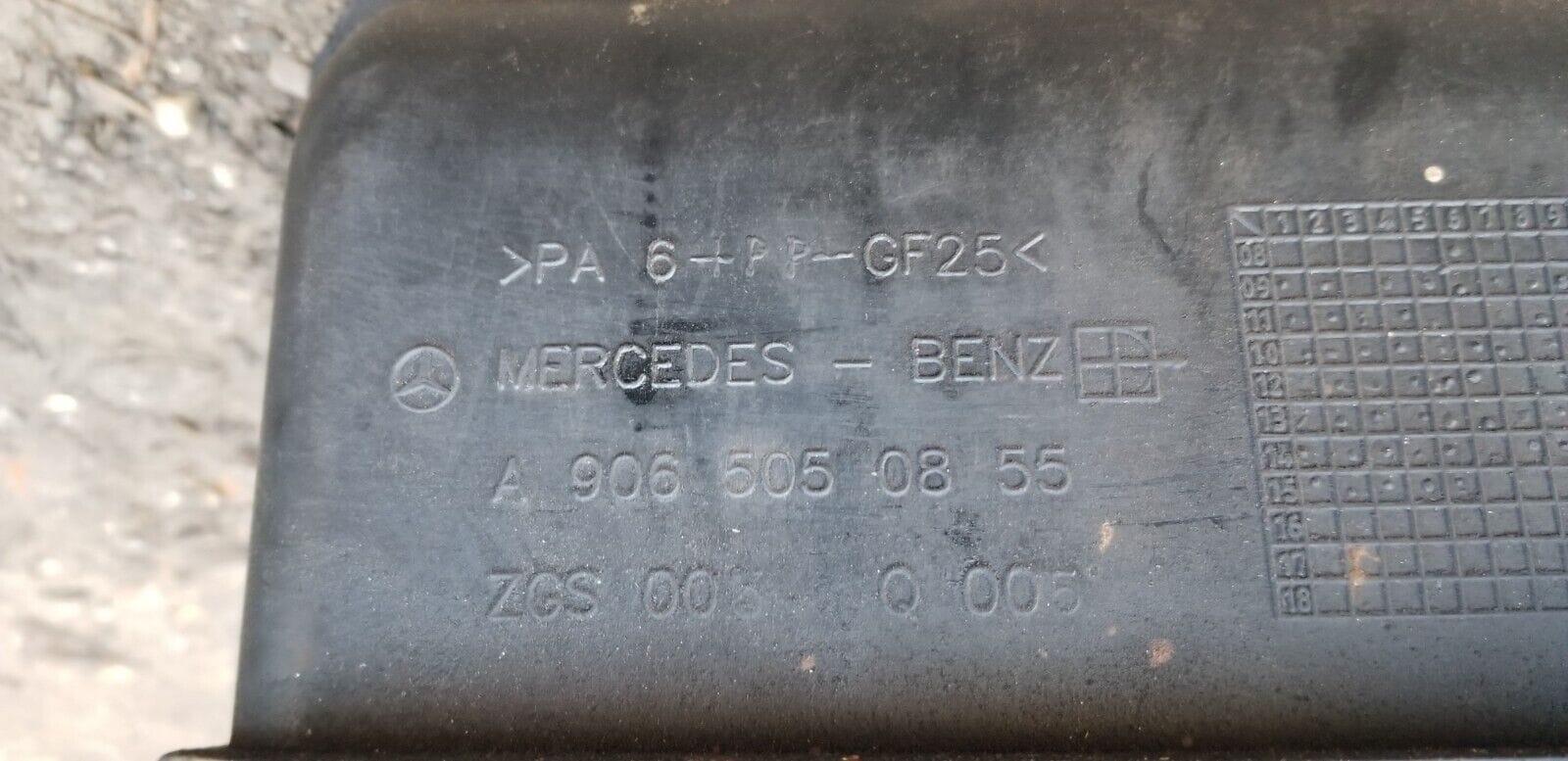 2013 Mercedes Sprinter Cooling Fan Surround A9065050855 - Image 5