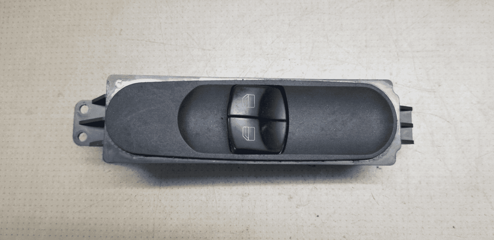 2014 MERCEDES BENZ SPRINTER WINDOW SWITCH A9065451513