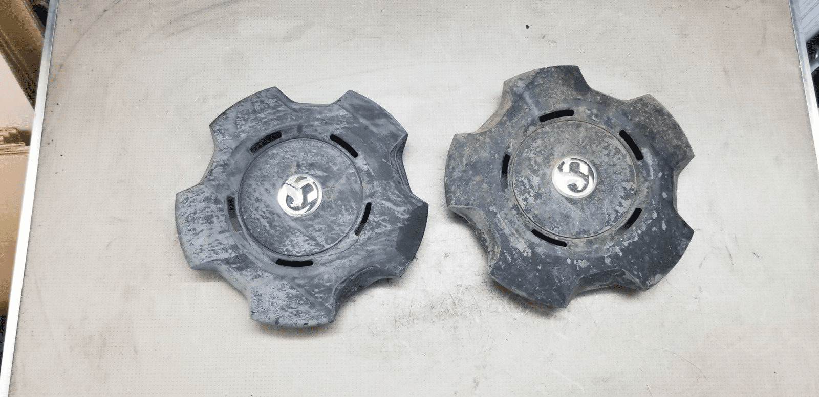 2X Vauxhall Vivaro Wheel Cover Cap 93866156 Mk2 2014-2019