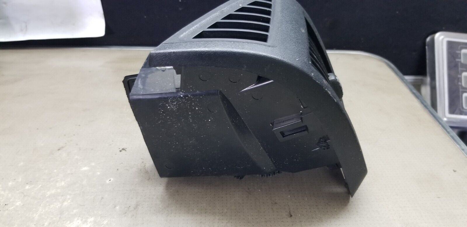 Air Vent Citroen Relay Peugeot Boxer Right O/S Dash Trim Grille Nozzle LS385812 - Image 3