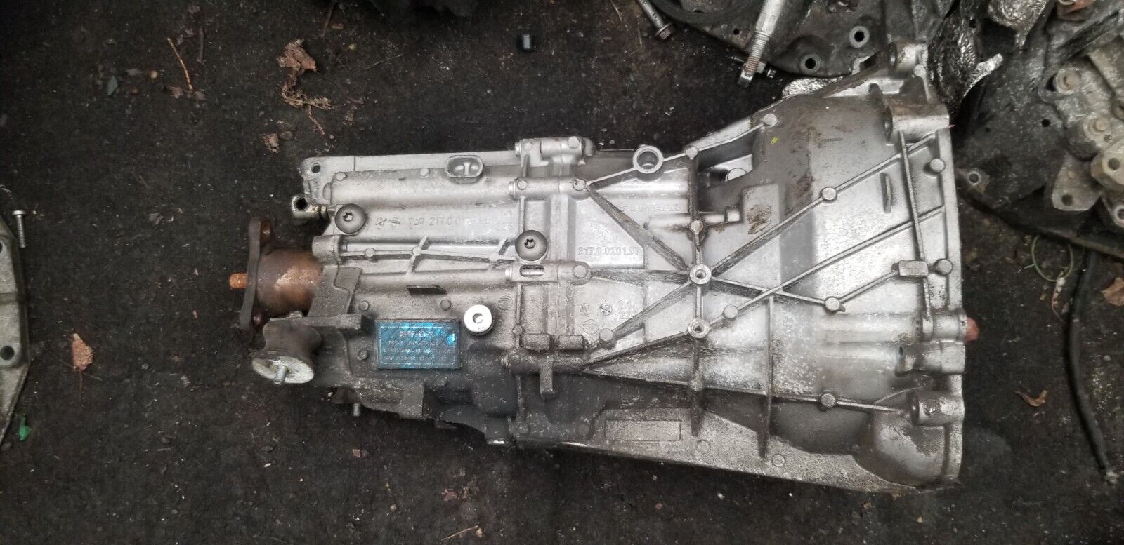 Side view of BMW diesel manual gearbox 2300-7533818 for E87 E90 E91 E92