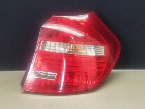 BMW 1 E81 E87 2008 Right Side rear tail light lamp 716495605