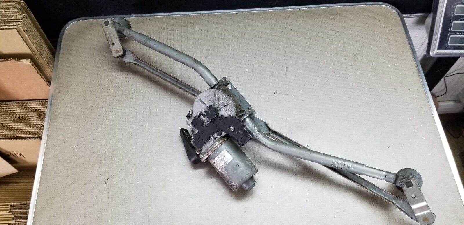 Crafter Sprinter 2014 Wiper Motor Front 405147 12V |O - Image 4