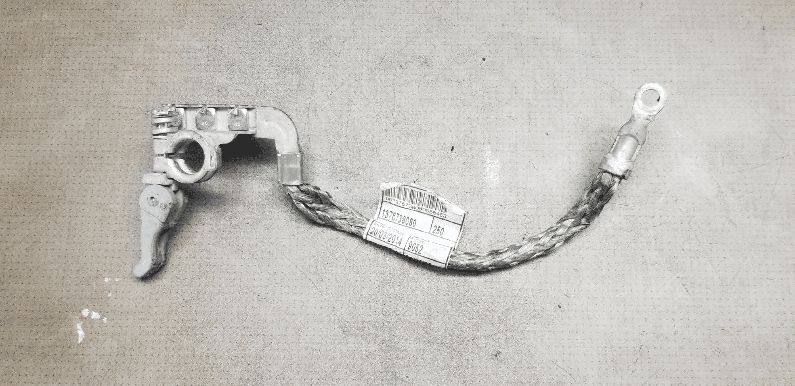 Citroen Relay Peugeot Boxer 2018 Battery Earth Clamp 1376738080 - Image 4