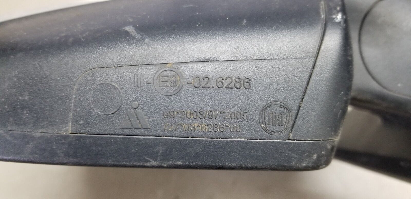 Fiat Doblo Mk2 Driver Right Side Manual Wing Mirror 735528042 - Image 4