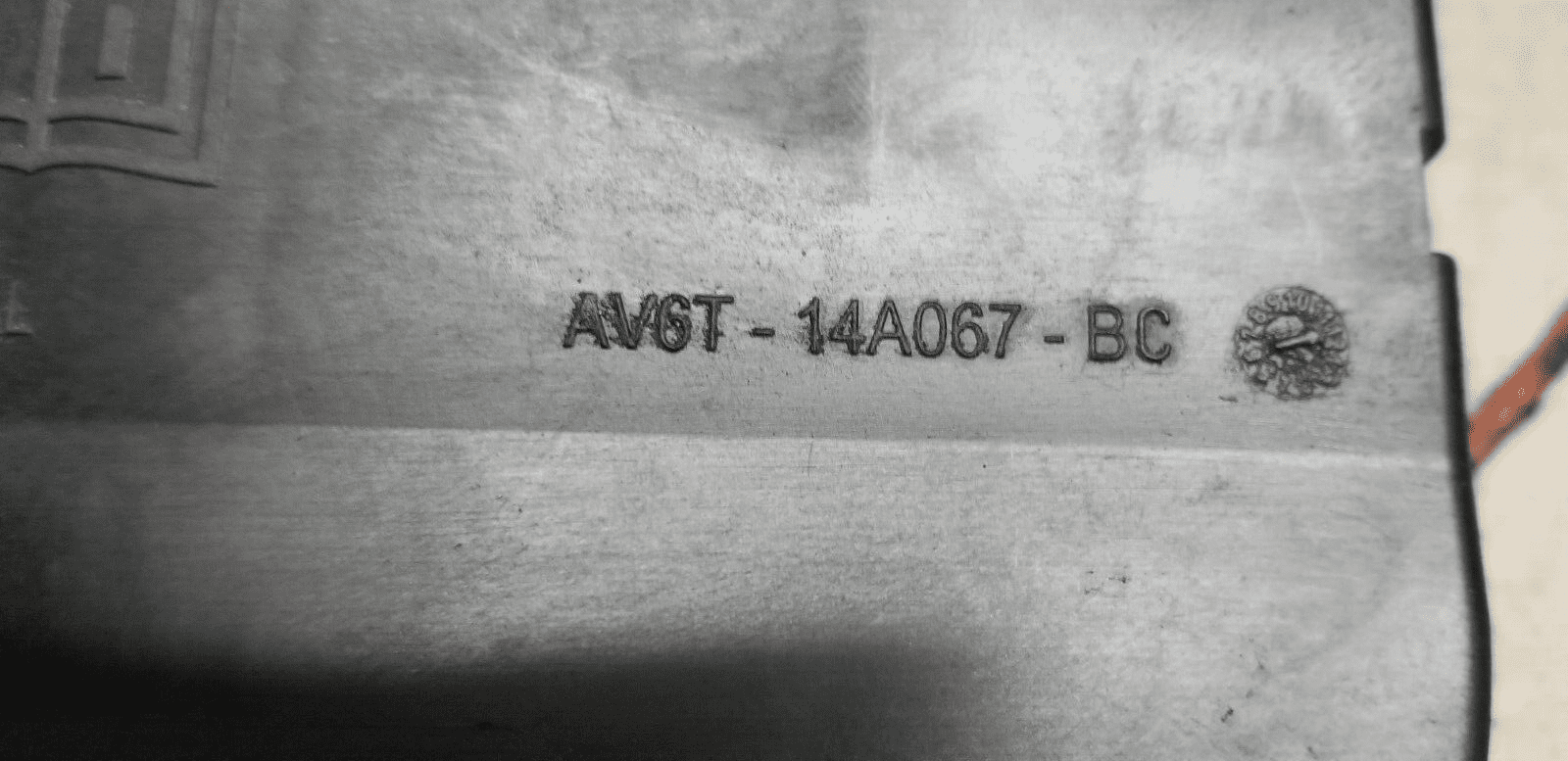 Ford Kuga MK2 2016 2.0 TDCI Battery Fuse Relay Box AV6T-14A067-BC - Image 4