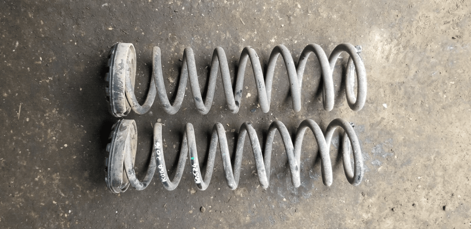 FORD KUGA SUSPENSION COIL SPRING REAR PAIR MK2 2016
