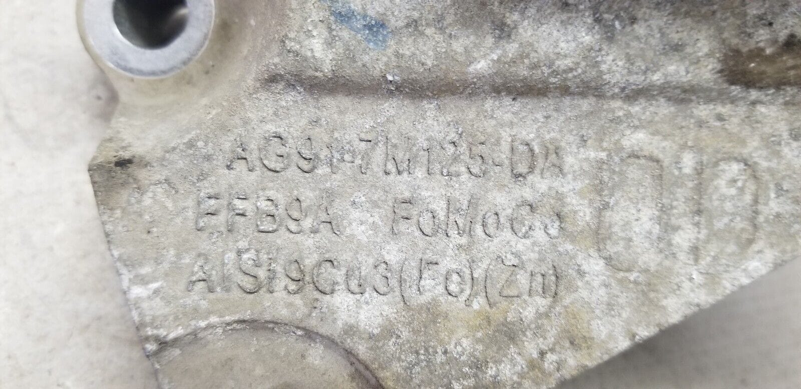 Ford Galaxy Gearbox Mount AG91-7M125-DA - Image 5