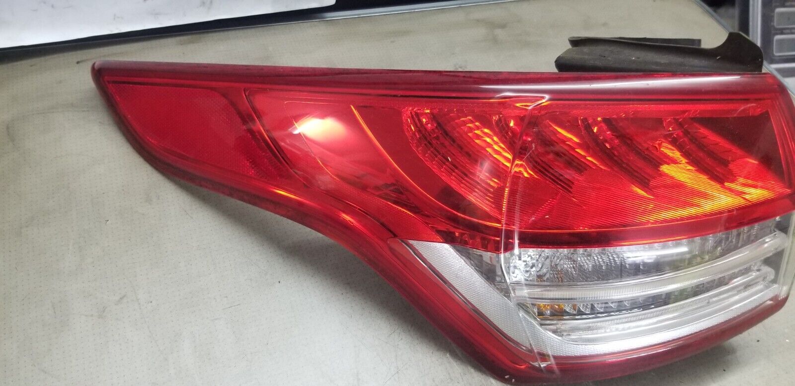 Ford Kuga Passenger Tail Light Lamp Left Hatchback 2012-2019 - Image 3