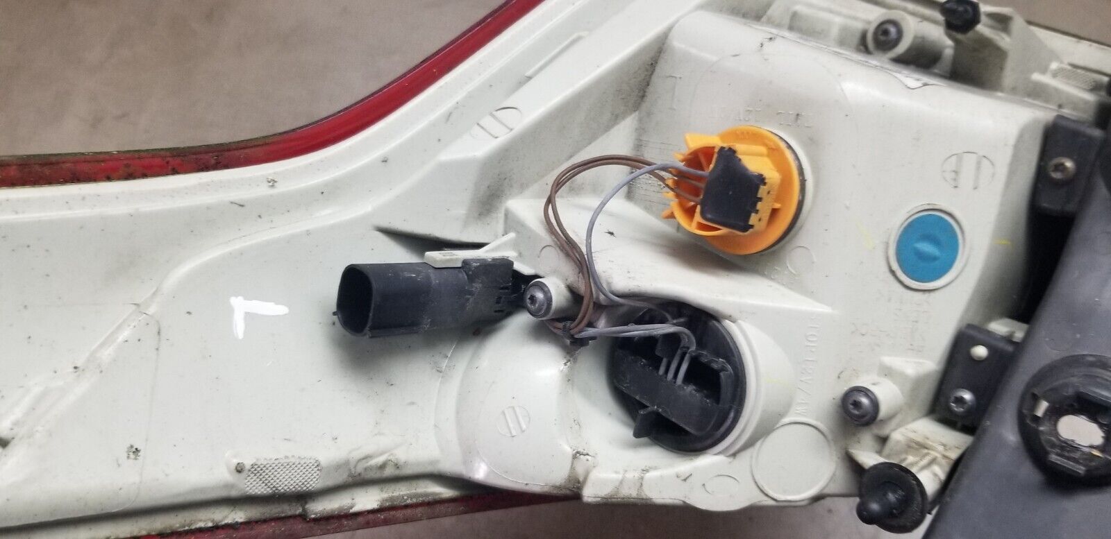 Ford Kuga Passenger Tail Light Lamp Left Hatchback 2012-2019 - Image 6