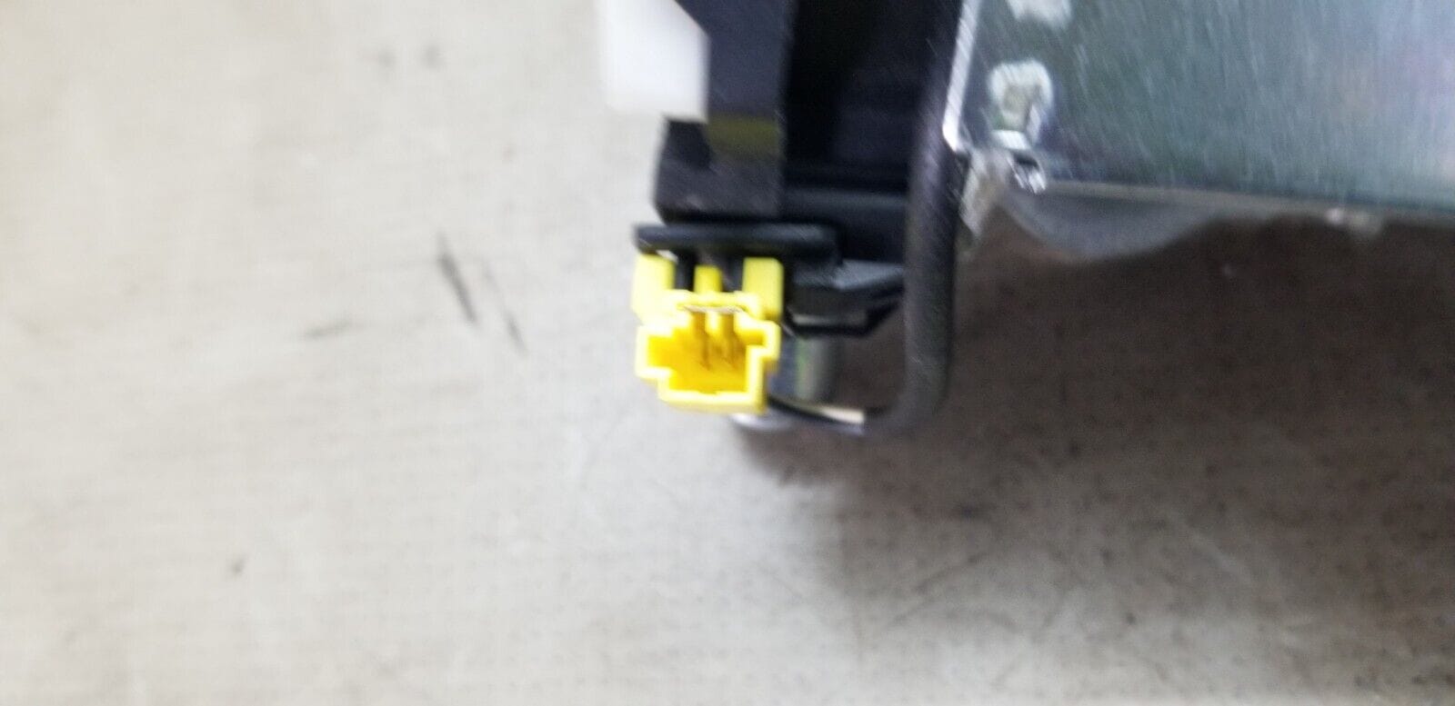 MERCEDES-BENZ C CLASS W204 2011 REAR SEAT BELT RIGHT DRIVER SIDE A2048608285 - Image 7