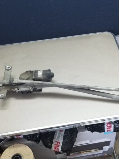 MERCEDES BENZ VITO A6398200040 FRONT WIPER ENGINE