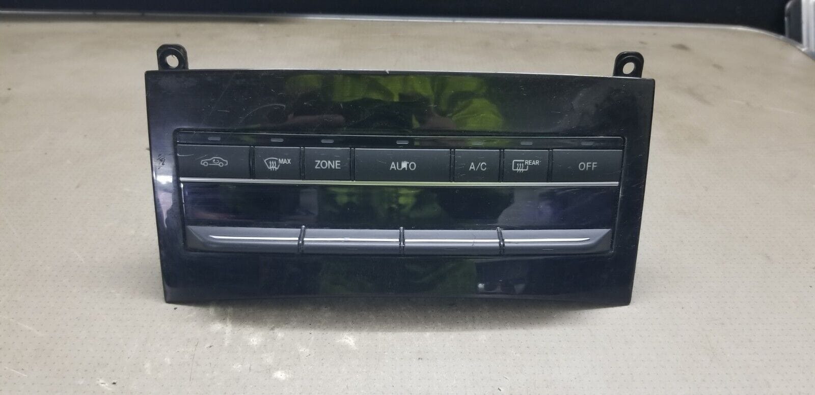 Mercedes Benz W212 E Class Front A/C Climate Heater Control Panel A2129005018 |O