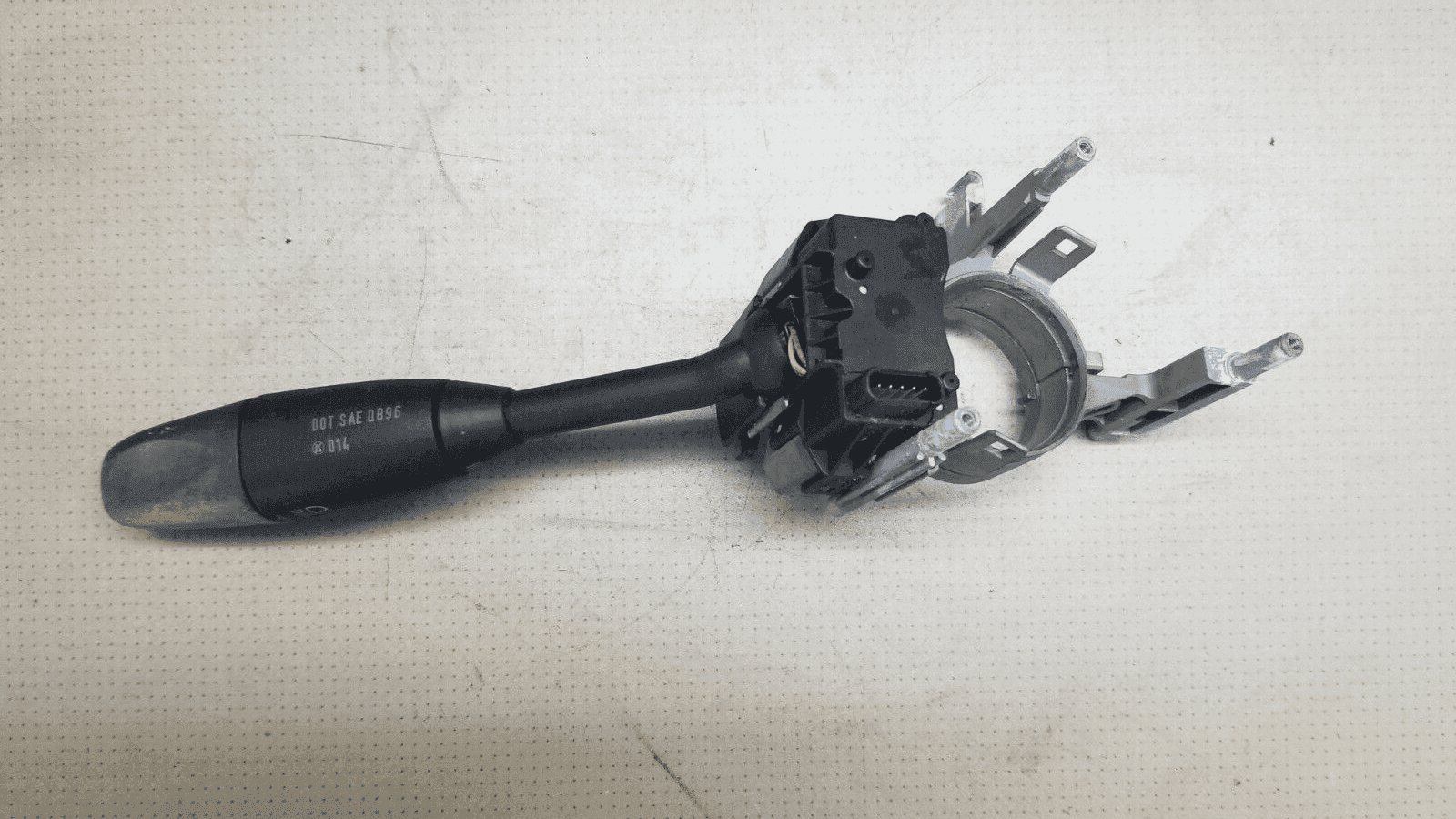 MERCEDES BENZ WIPER AND INDICATOR STALK A0005452210 - Image 3