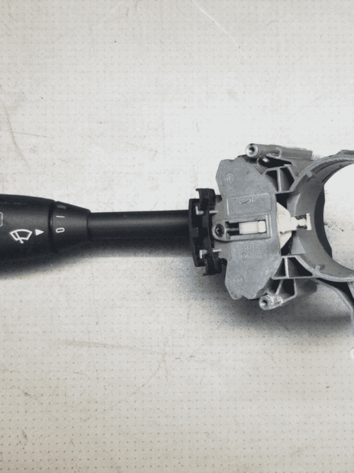 MERCEDES BENZ   WIPER AND INDICATOR STALK  A0005452210