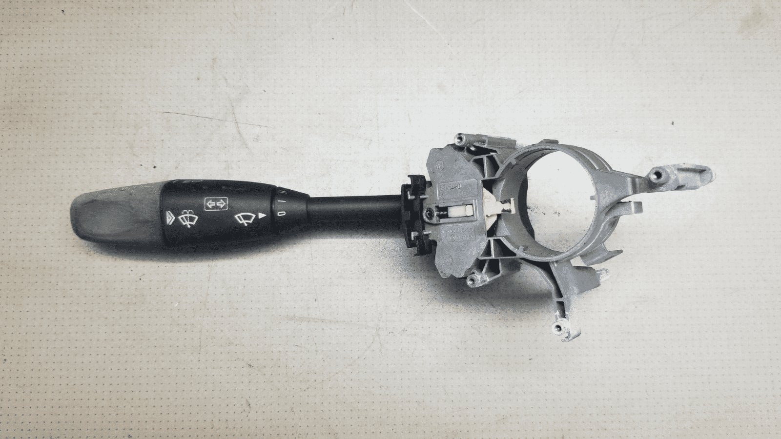 MERCEDES BENZ WIPER AND INDICATOR STALK A0005452210