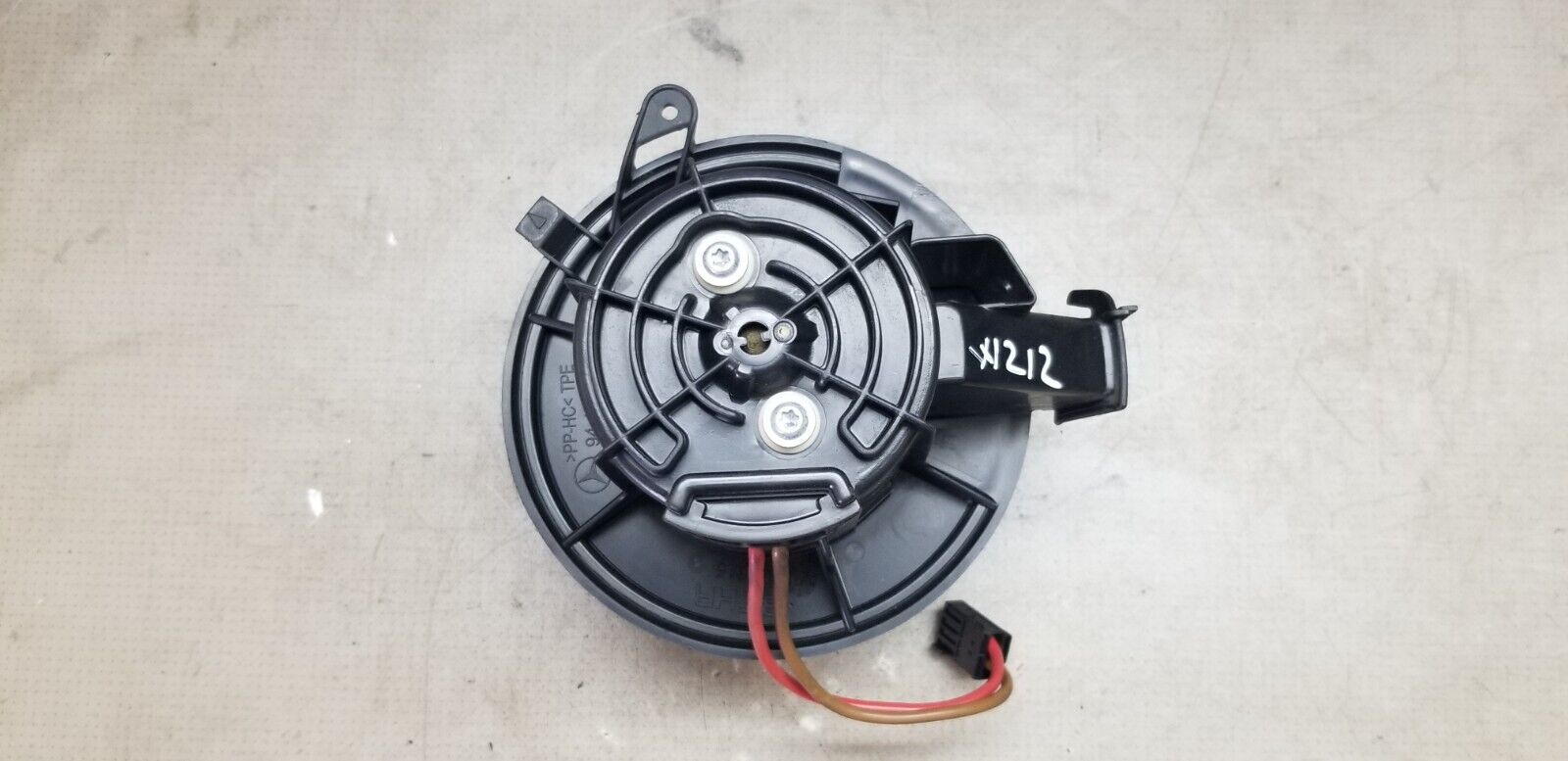 Mercedes Benz C E Class W204 W212 W207 Heater Fan Blower Motor V7825001 |O - Image 3
