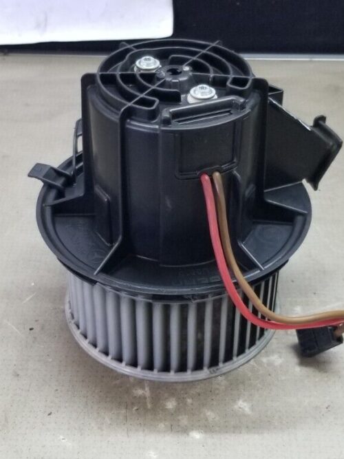 Mercedes Benz C E Class W204 W212 W207 Heater Fan Blower Motor V7825001 |O