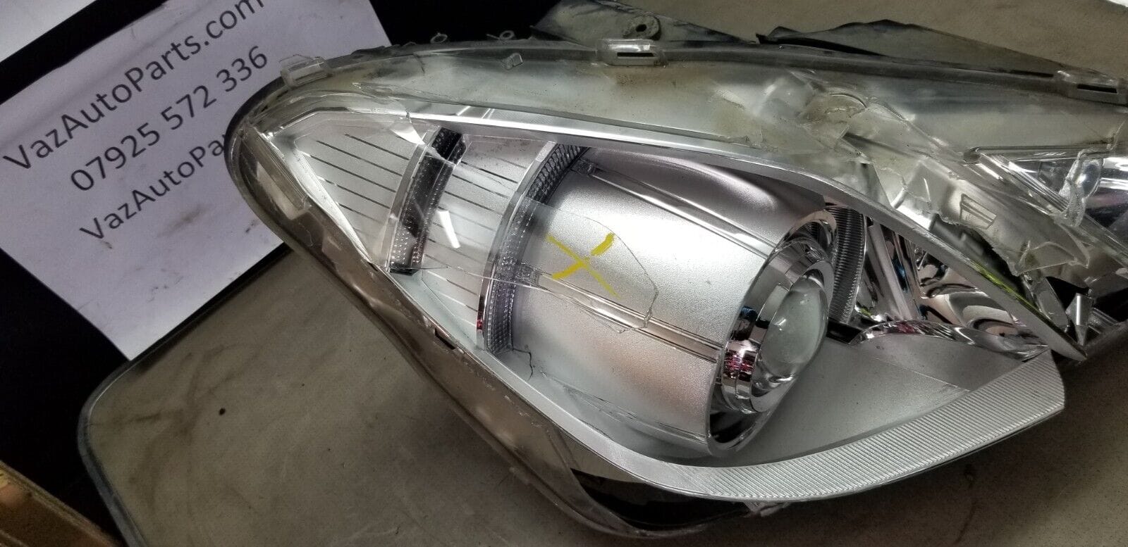 Mercedes E-Class C207 2011-2013 Xenon Adaptive Headlight Headlamp Rh/ Damaged |O - Image 5