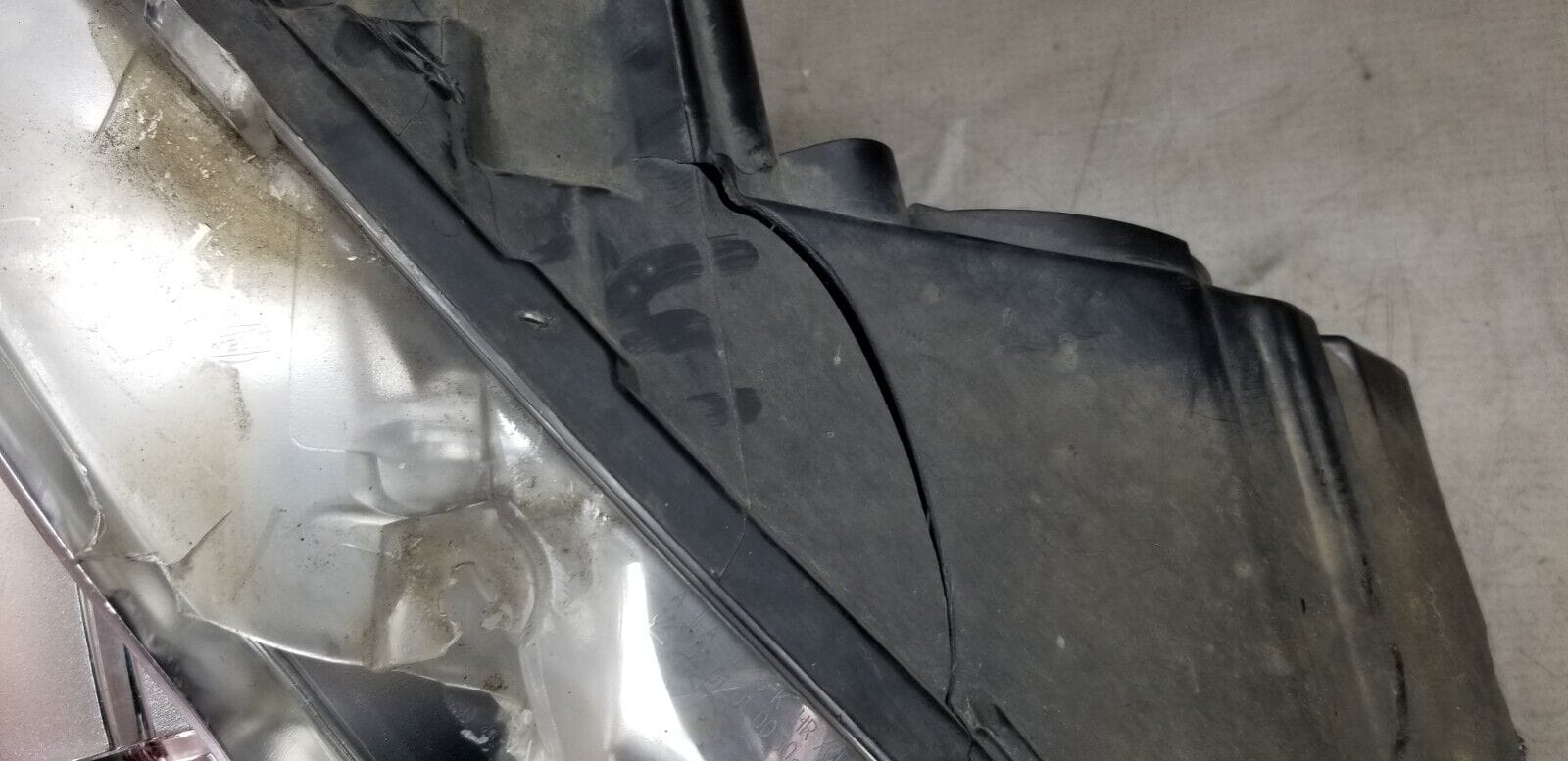 Mercedes E-Class C207 2011-2013 Xenon Adaptive Headlight Headlamp Rh/ Damaged |O - Image 6