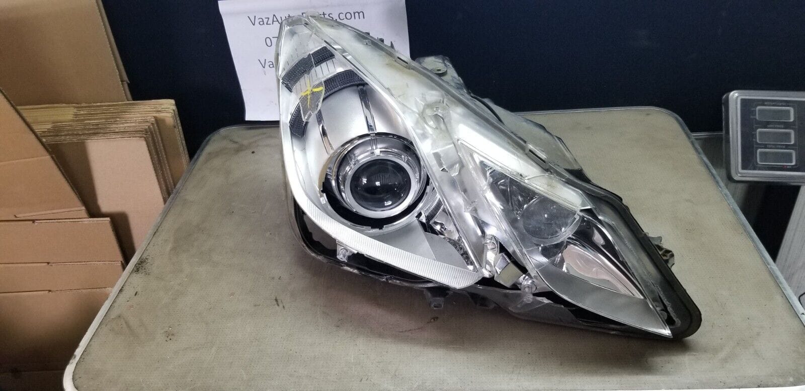 Mercedes E-Class C207 2011-2013 Xenon Adaptive Headlight Headlamp Rh/ Damaged |O