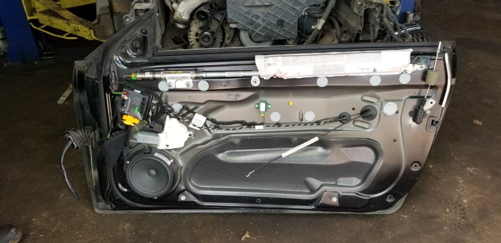 MERCEDES E CLASS C207 W207 2012 COUPE DOOR FRONT RIGHT DRIVER SIDE IN BLACK - Image 3